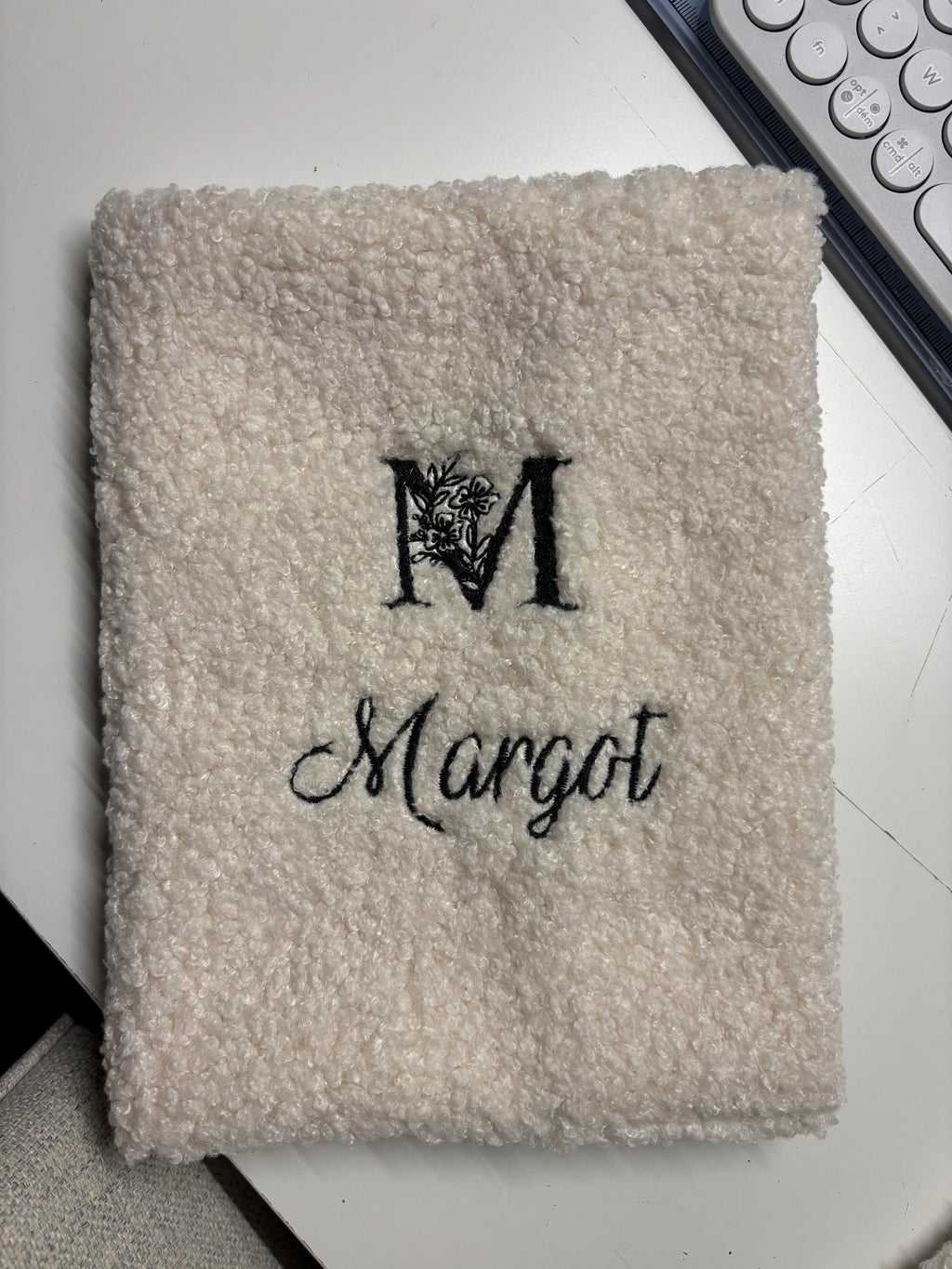 Protège carnet de santé personnalisé en tissu bouclette