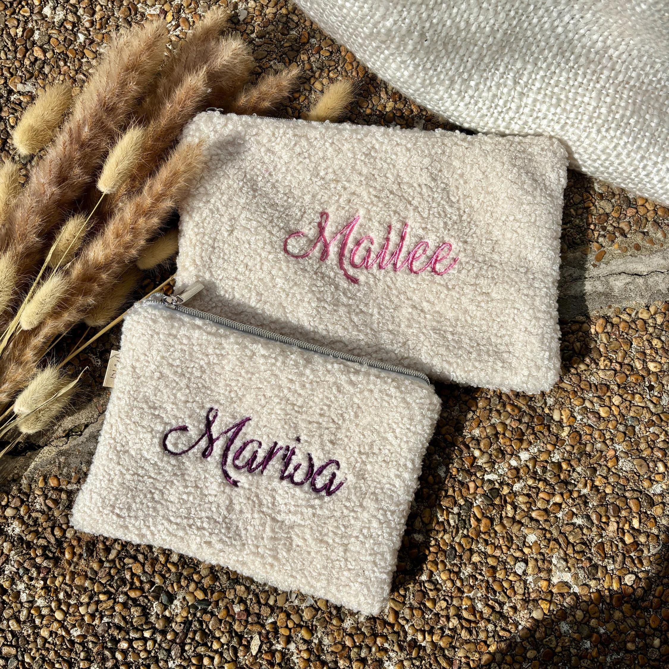 Pochette personnalisé en tissu bouclette