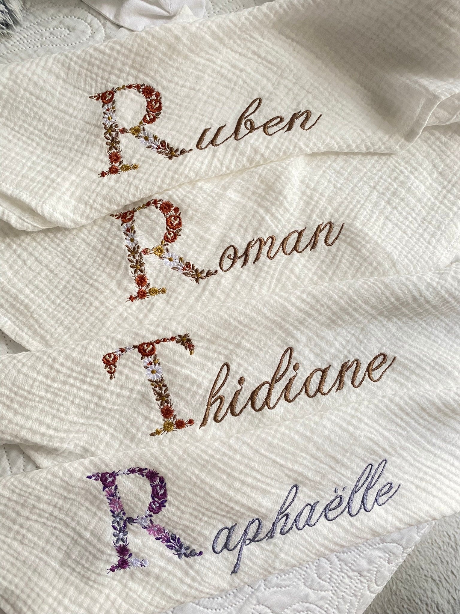 Lange personnalisé brodé en gaze de coton