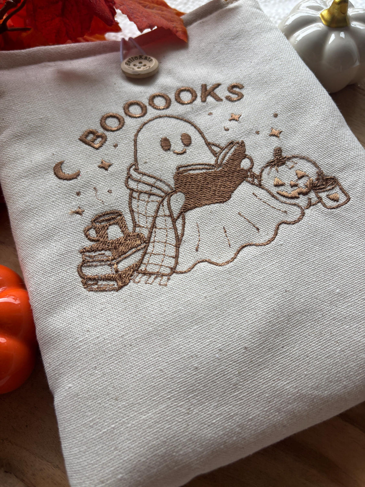 Pochette à livre ou liseuse rembourée personnalisé automne en coton , format poche ou broché idée cadeau , protège livre, étui kindle