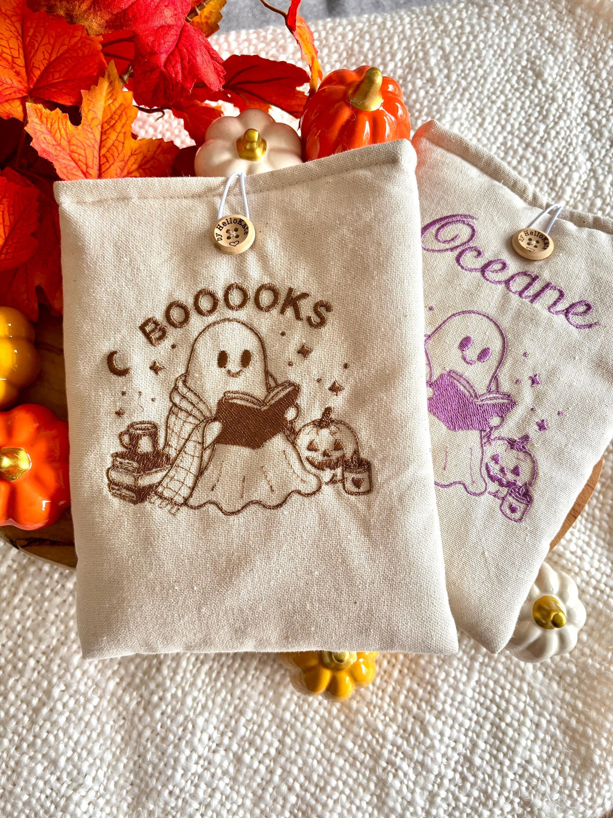 Pochette à livre ou liseuse rembourée personnalisé automne en coton , format poche ou broché idée cadeau , protège livre, étui kindle