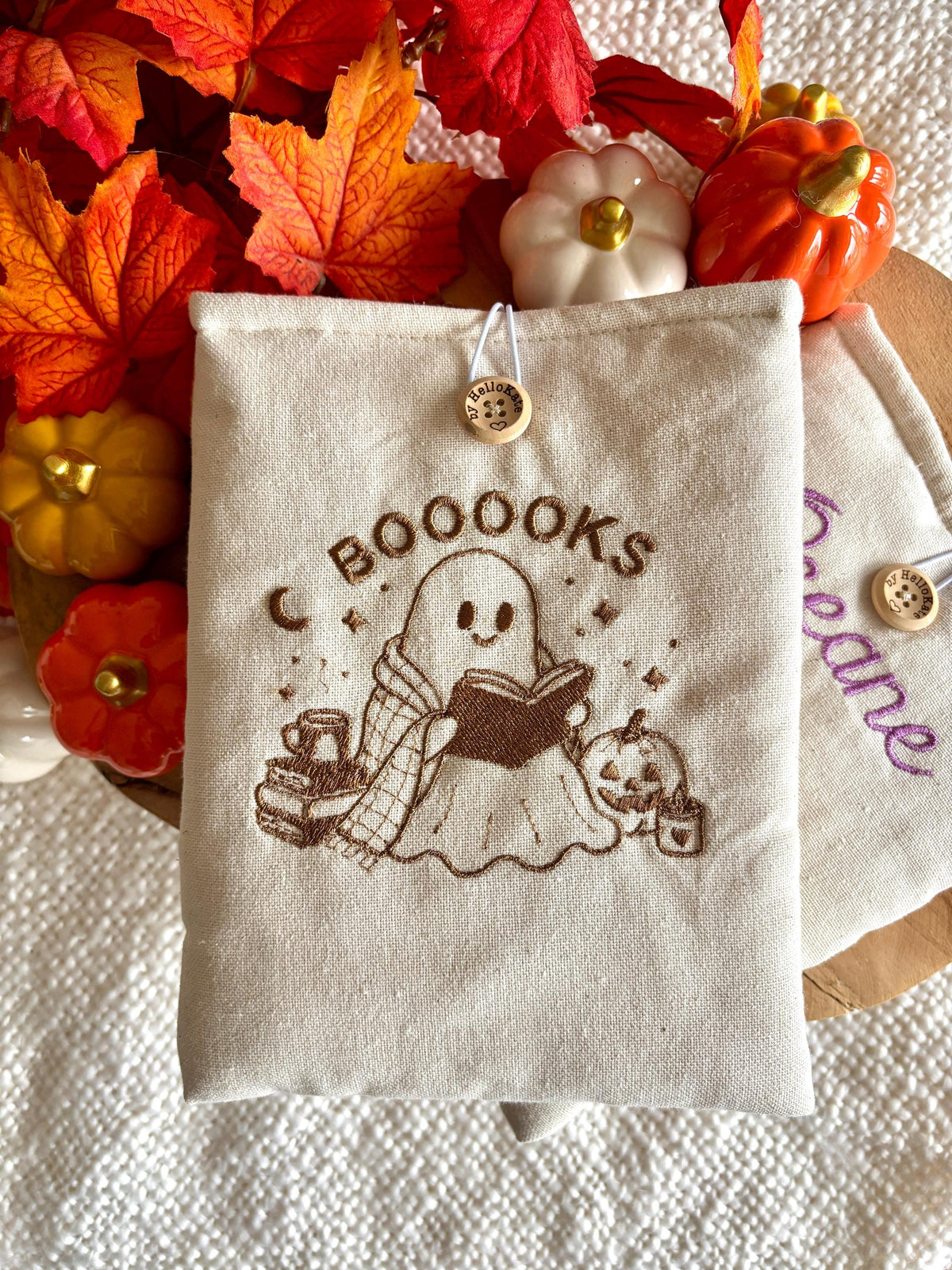 Pochette à livre ou liseuse rembourée personnalisé automne en coton , format poche ou broché idée cadeau , protège livre, étui kindle