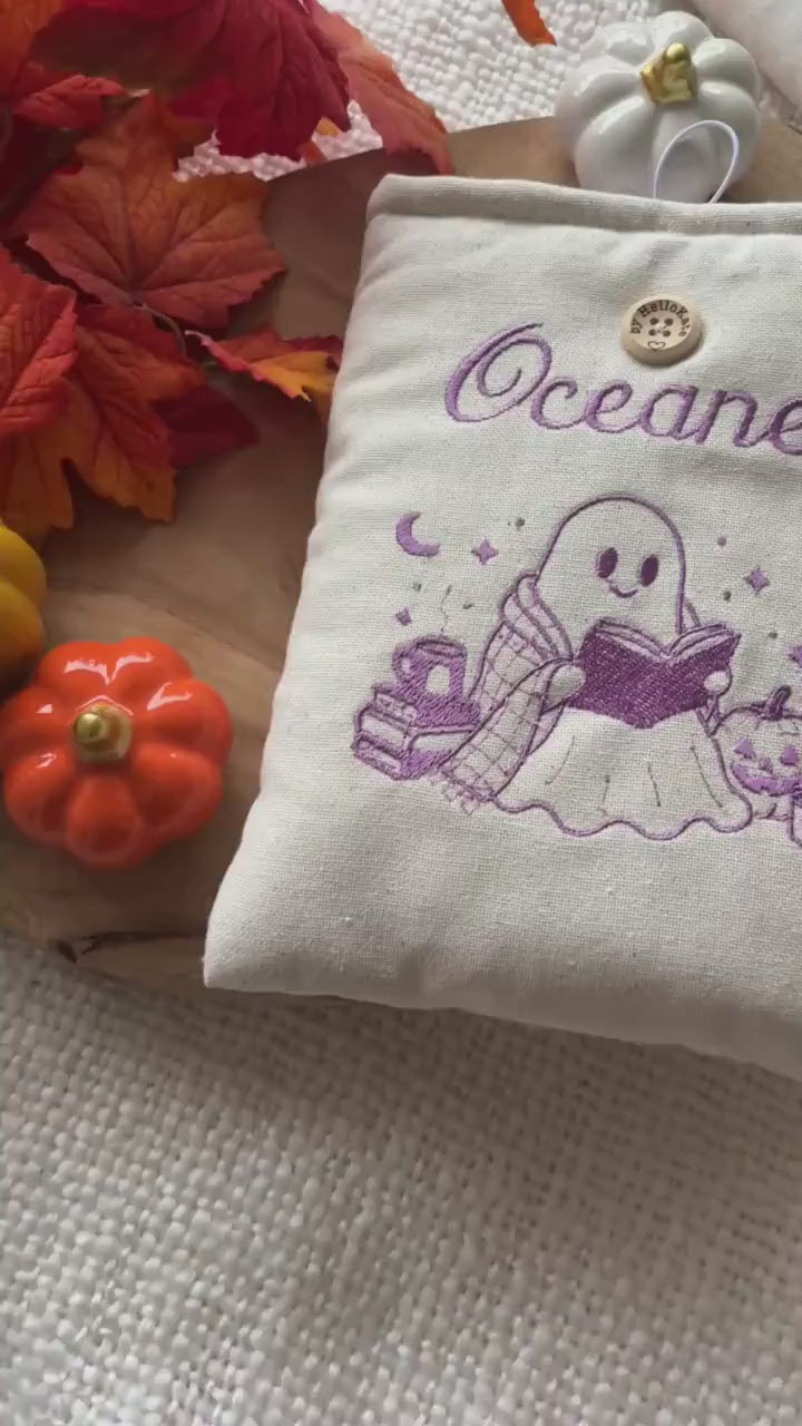 Pochette à livre ou liseuse rembourée personnalisé automne en coton , format poche ou broché idée cadeau , protège livre, étui kindle